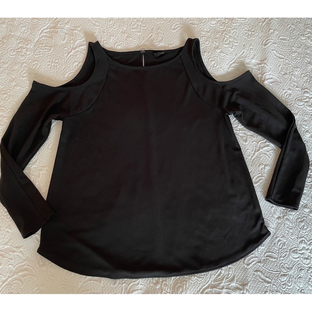 Ann Taylor Black cold-shoulder top, size Medium